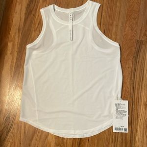 Lululemon brand new tank size 6 white